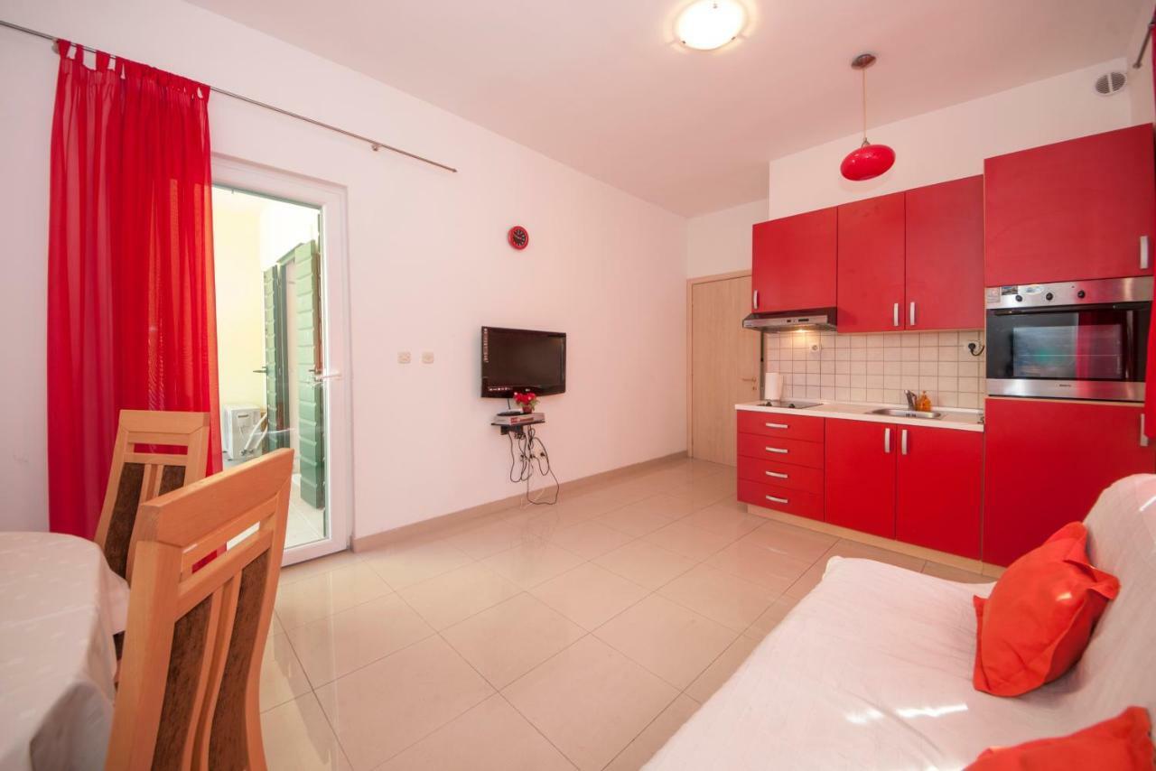 Holiday House Barbara Supetar Εξωτερικό φωτογραφία