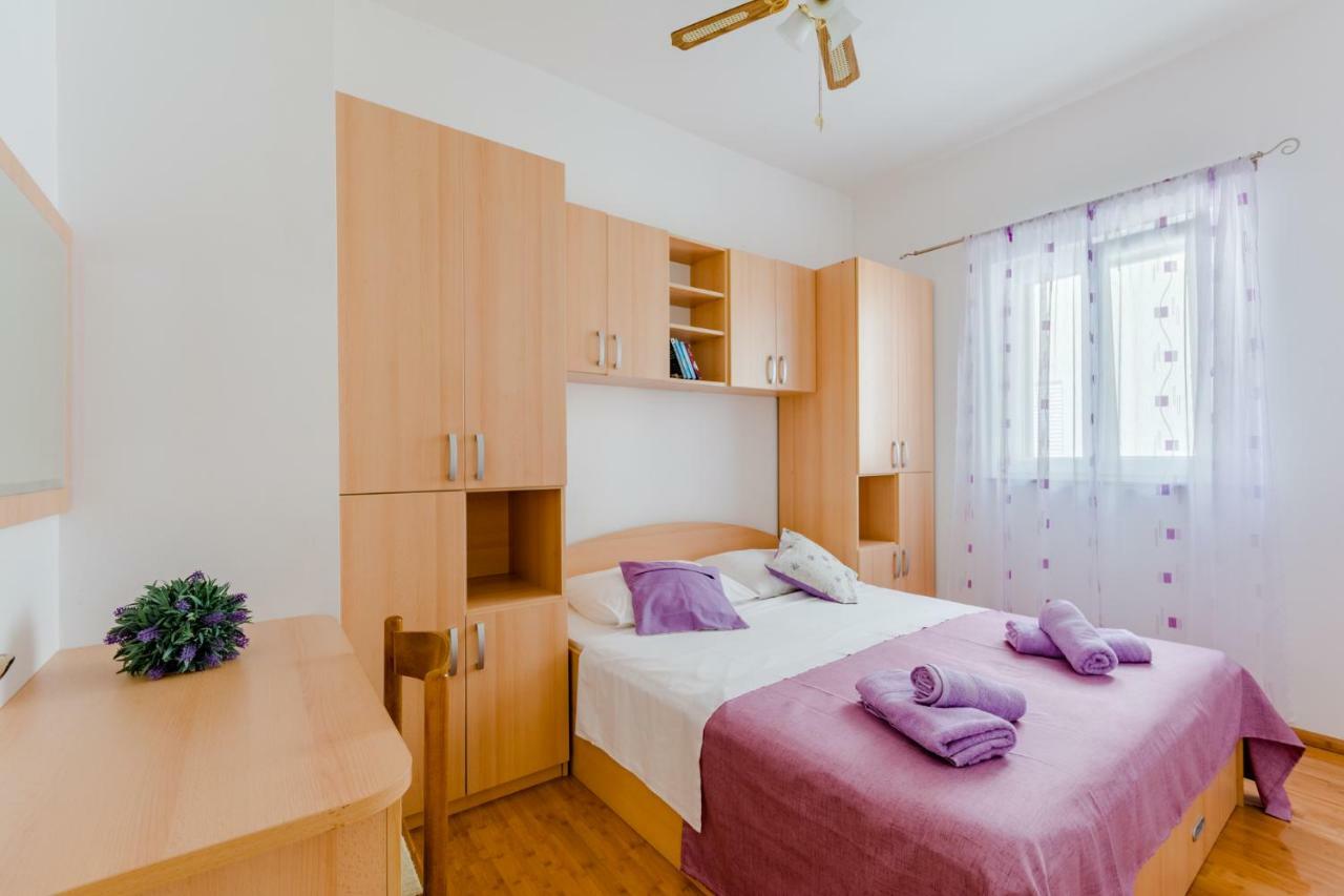 Holiday House Barbara Supetar Εξωτερικό φωτογραφία