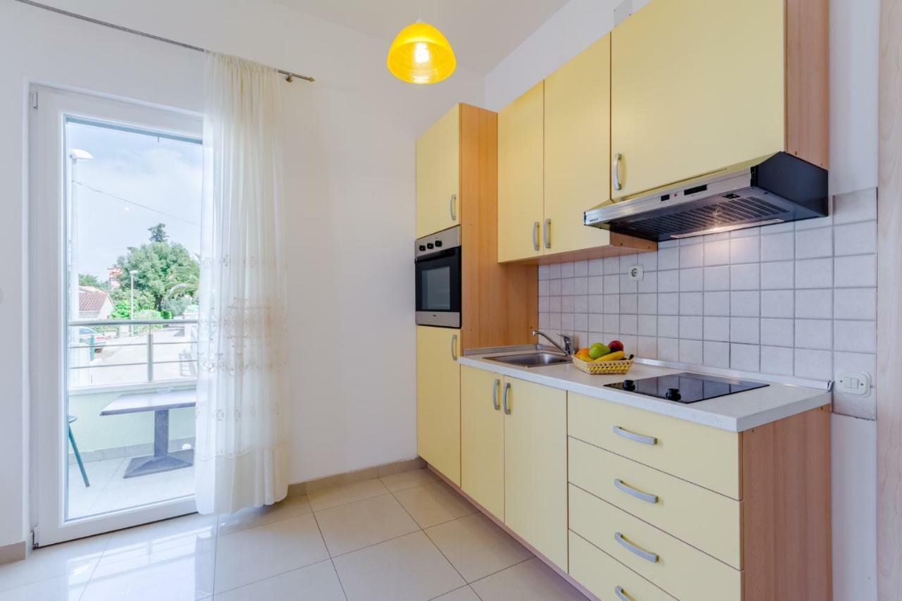 Holiday House Barbara Supetar Εξωτερικό φωτογραφία