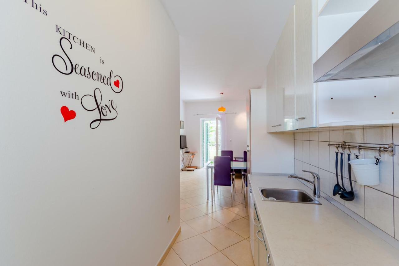 Holiday House Barbara Supetar Εξωτερικό φωτογραφία