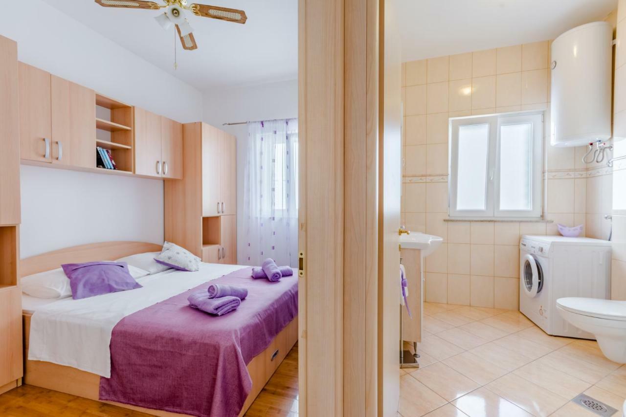 Holiday House Barbara Supetar Εξωτερικό φωτογραφία