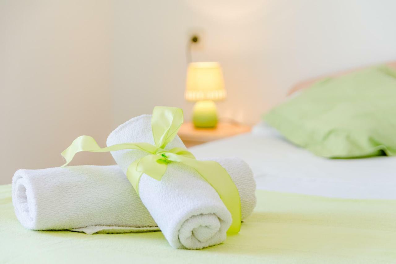 Holiday House Barbara Supetar Εξωτερικό φωτογραφία