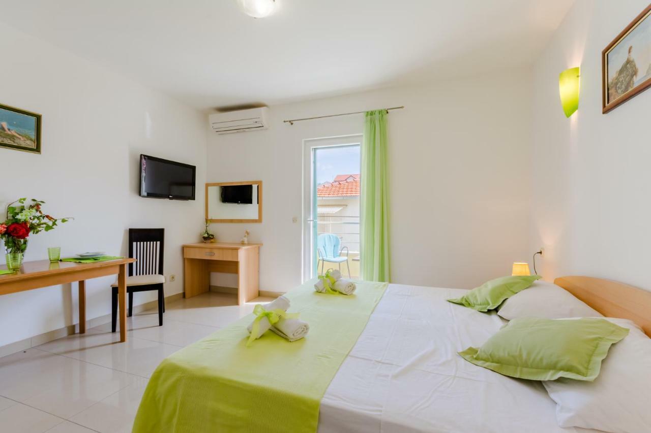Holiday House Barbara Supetar Εξωτερικό φωτογραφία